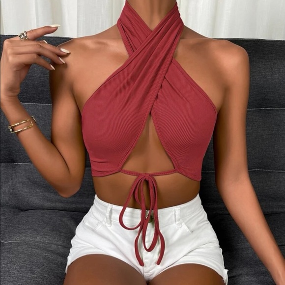 Tops - Halter crop top